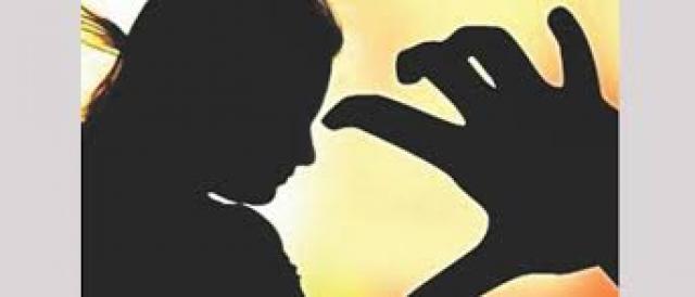 ಜಿಲ್ಲಾಧಿಕಾರಿ ಕಚೇರಿಯಲ್ಲೇ  ಮಹಿಳೆ ಮೇಲೆ ಐಎಎಸ್  ಅಧಿಕಾರಿಯಿಂದ ಅತ್ಯಾಚಾರ